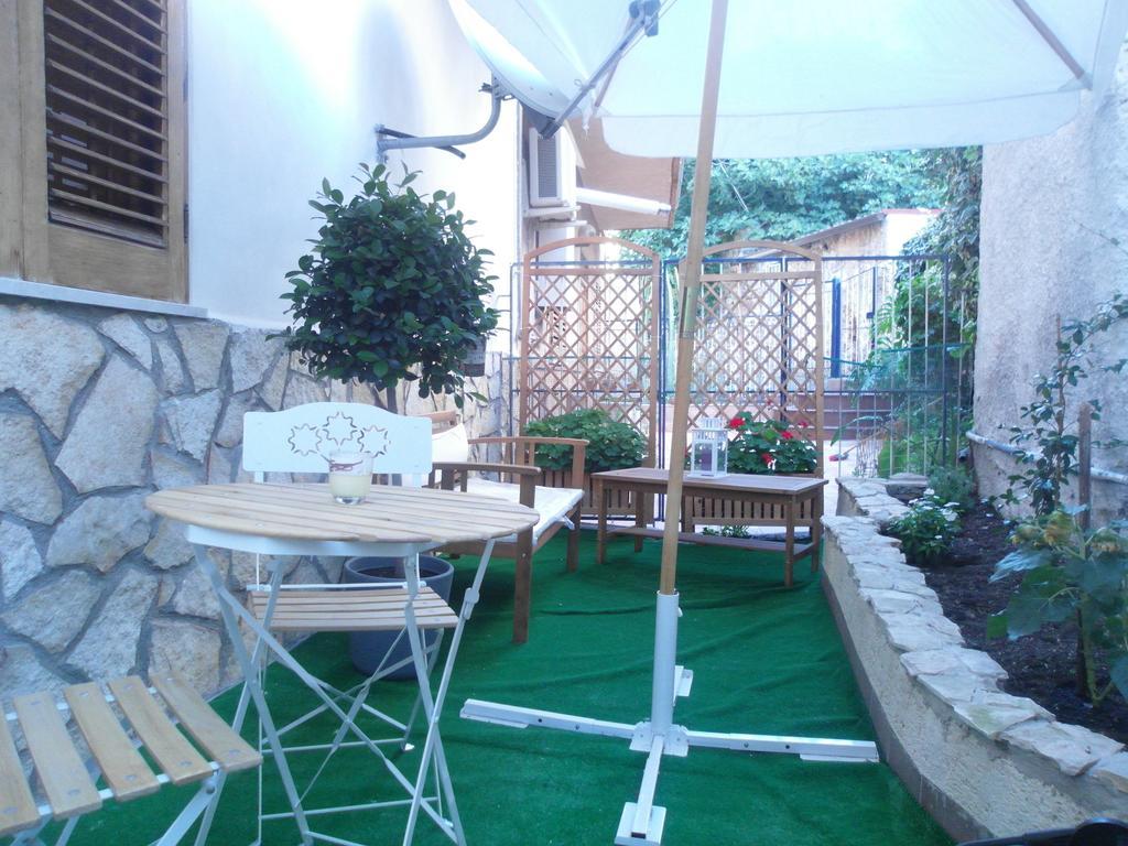 B&B La Piazzetta Palermo Exterior foto